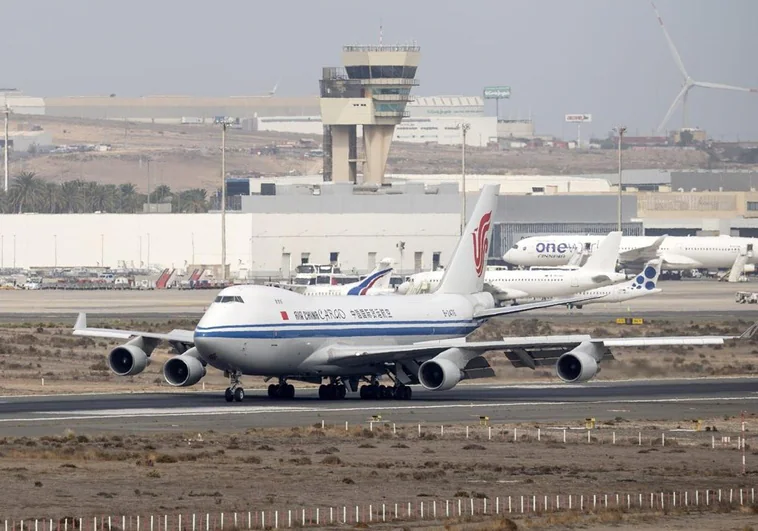 Chinesisches Frachtflugzeug