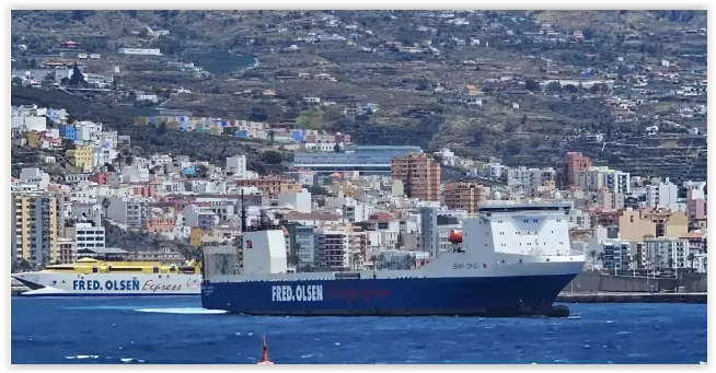 Hafen - Frachtschiffverbindung