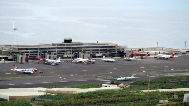 Flughafen - Tourismus