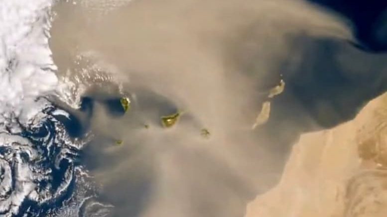 Calima Staubwolke zieht über La Palma