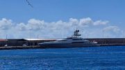 „Capricorn“ – eine 73 Meter lange Luxusyacht im Hafen von La Palma