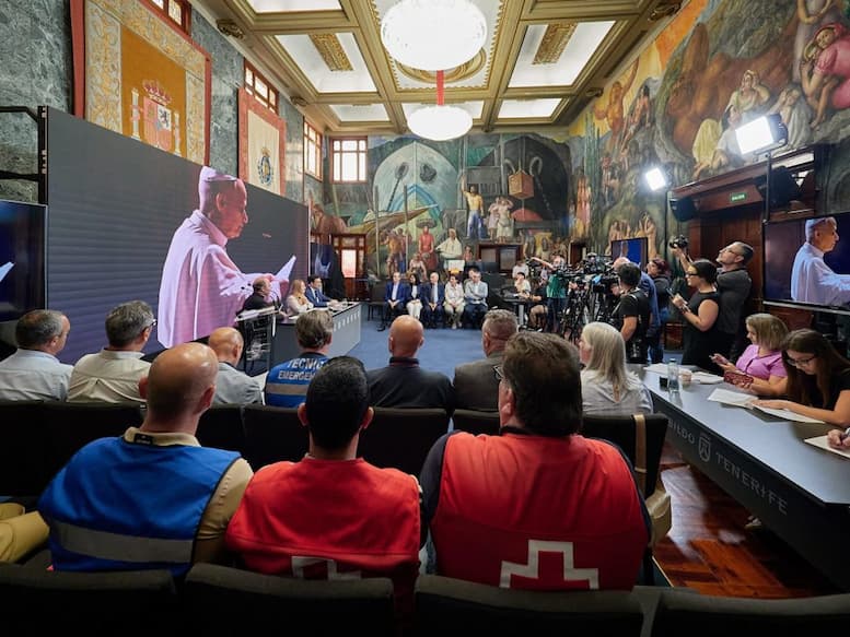 Besprechung des Cabildo Teneriffa vor dem Besuch von Papst Leo XIV.