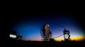 Teleskope beim Sonnenuntergang auf dem Roque de los Muchachos von La Palma