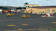 Die Löschhubschrauber auf dem Flughafen Mazo stehen bereit/ Hitze und Sturmwarnung La Palma