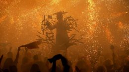 Der feuerspeiende Borrachito Fogatero La Palma in Mazo