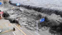 Tsunami Japan/ tsunami-gefahr-auf-den-kanaren